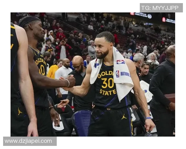 勇士完成4换1交易,豪取重磅战力助力总冠军夺冠! 勇士完成4换1交易,豪取重磅战力助力总冠军夺冠!